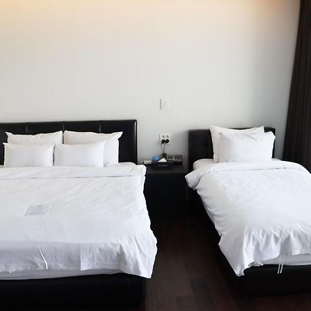 Acc Design Hotel Gwangju Metropolitan City Bagian luar foto