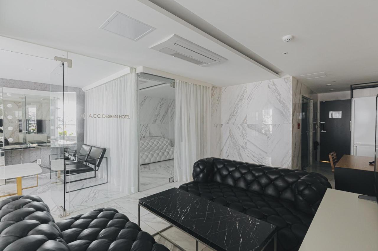 Acc Design Hotel Gwangju Metropolitan City Bagian luar foto
