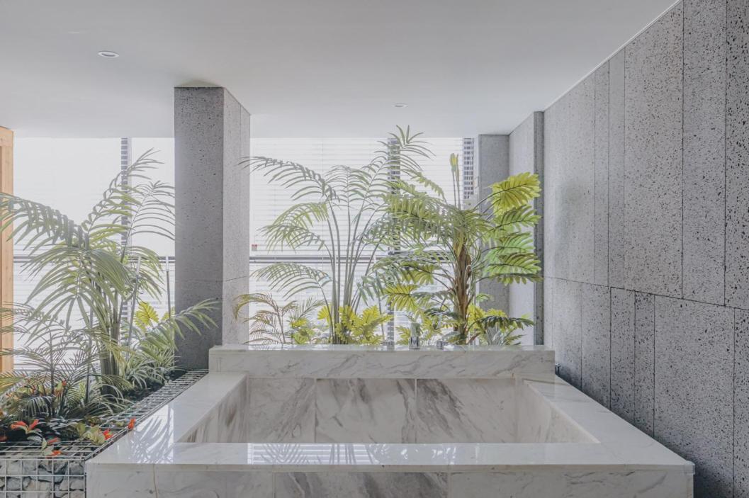 Acc Design Hotel Gwangju Metropolitan City Bagian luar foto