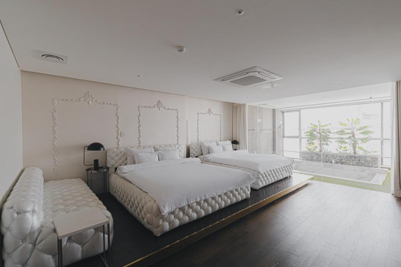 Acc Design Hotel Gwangju Metropolitan City Bagian luar foto