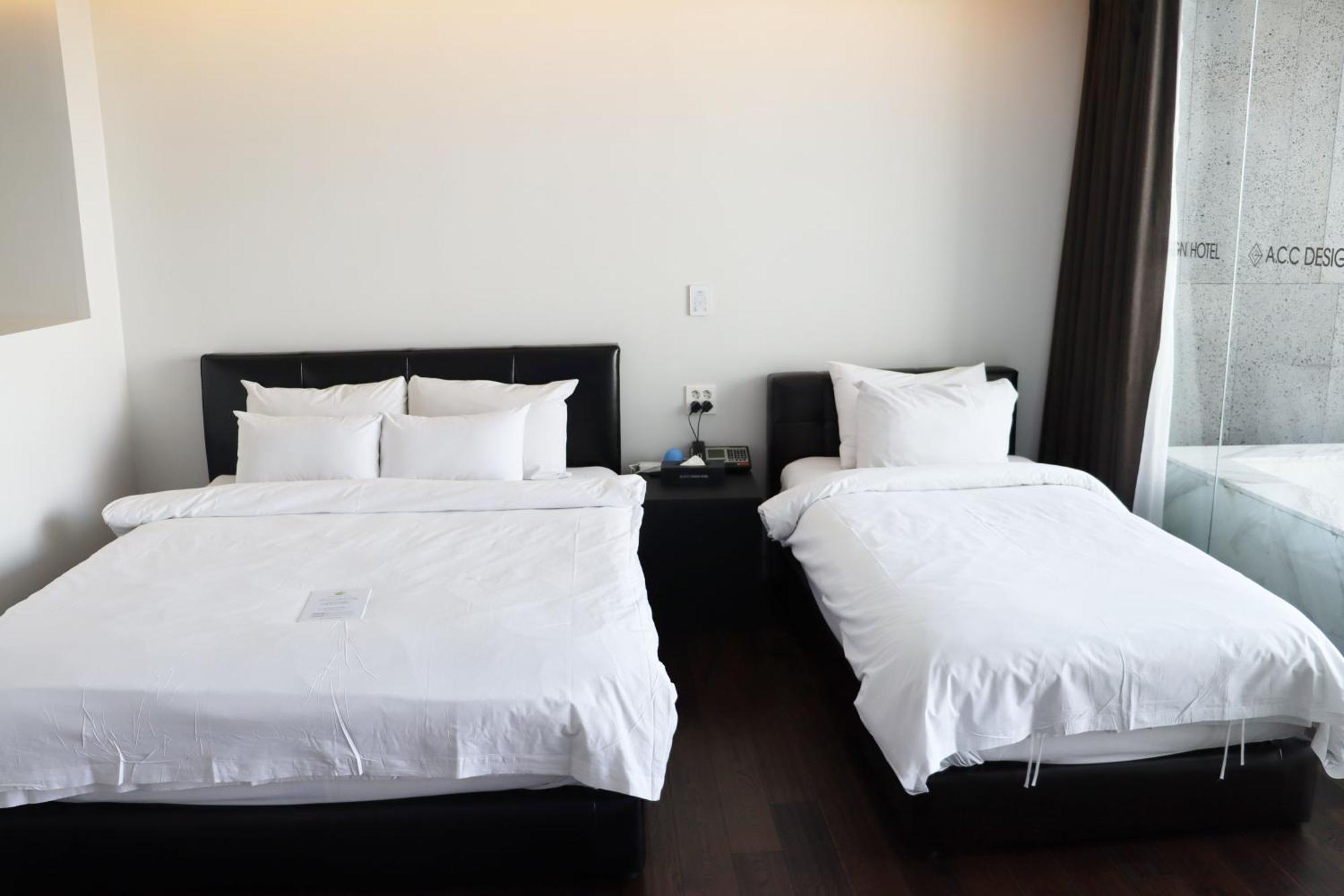 Acc Design Hotel Gwangju Metropolitan City Bagian luar foto